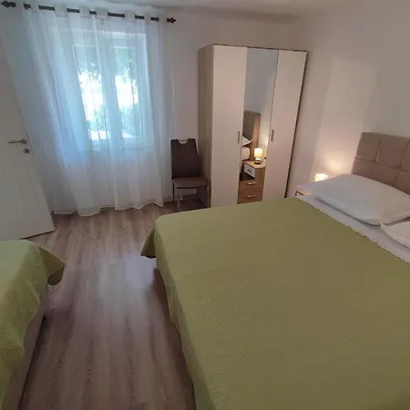 Apartment Filip Trogir Exterior photo
