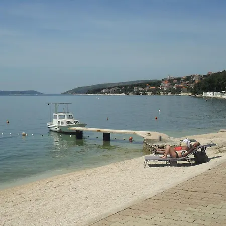 Apartment Filip Trogir Exterior photo